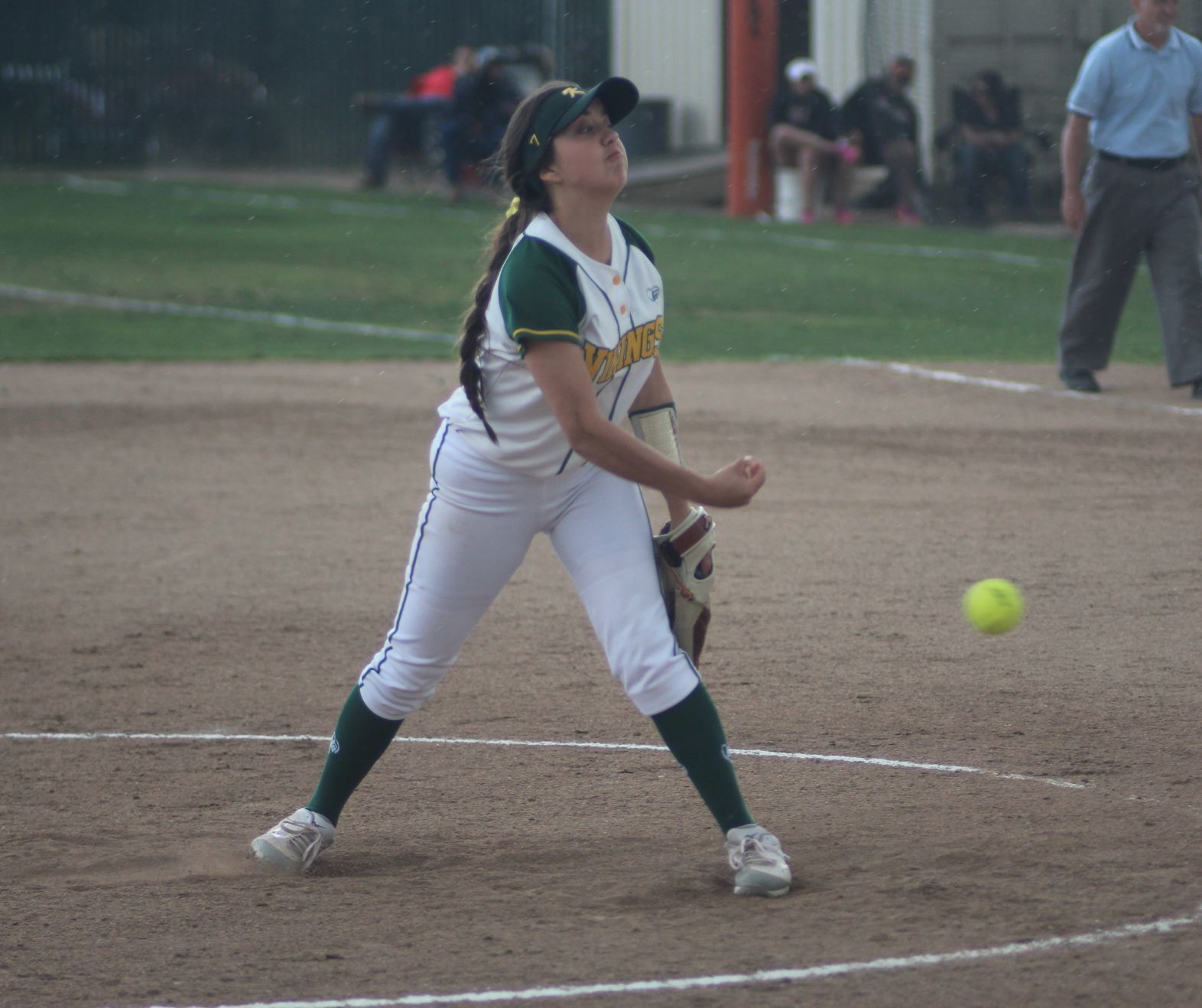 Kingsburg defeats Selma